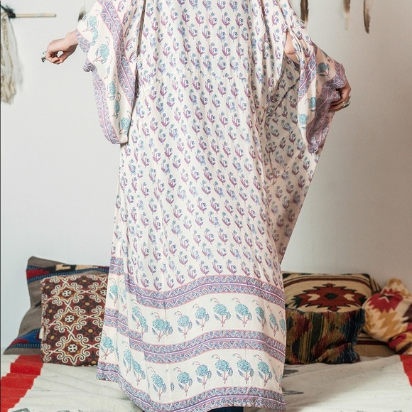 Spell by Gypsy Collective Kimono - Picture 2 of 2